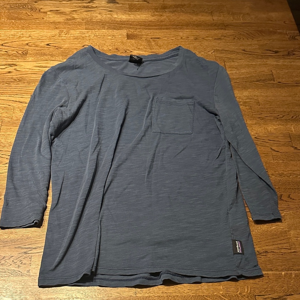 Women's Blue Top